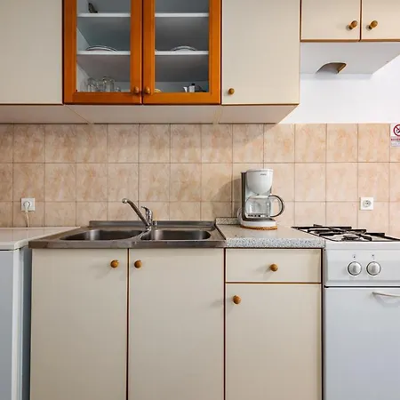 Lanza Apartament *